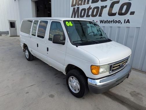 2006 Ford E350 Super Duty XLT
