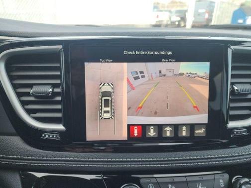 Bright White Clearcoat 2026 Chrysler Pacifica Select