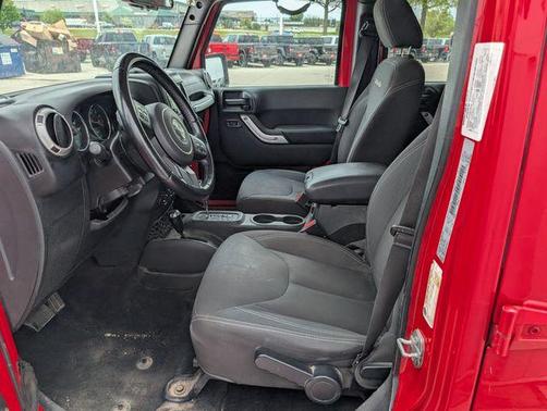 Firecracker Red Clearcoat 2017 Jeep Wrangler Unlimited Sahara