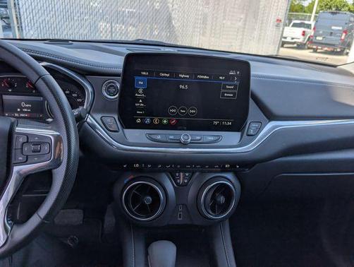 Summit White 2025 Chevrolet Blazer LT