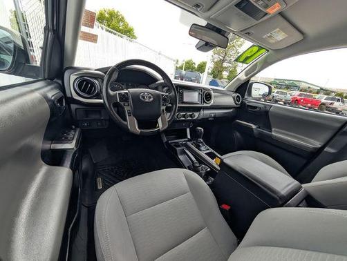 Silver Sky Metallic 2019 Toyota Tacoma SR5