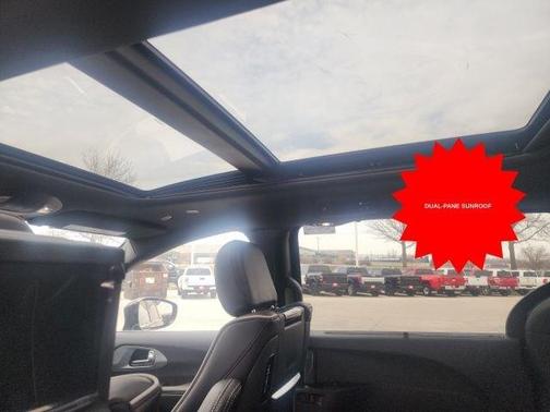 Diamond Black 2026 Chrysler Pacifica Limited