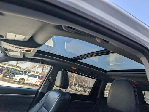 2017 Toyota Highlander Limited Platinum