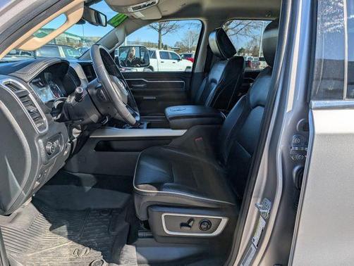 Billet Silver Metallic Clearcoat 2020 RAM 1500 Laramie