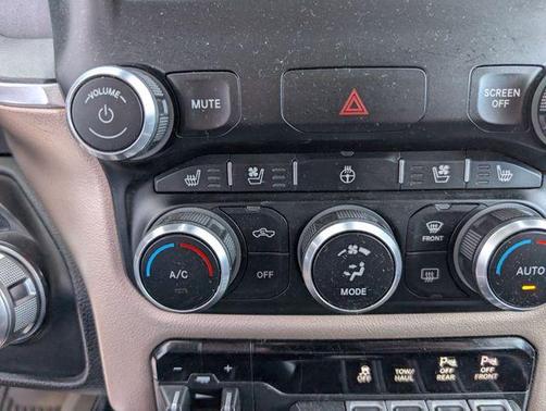 Billet Silver Metallic Clearcoat 2020 RAM 1500 Laramie