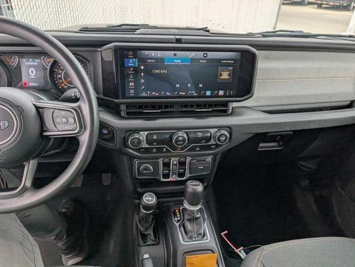 Black Clearcoat 2024 Jeep Gladiator Nighthawk
