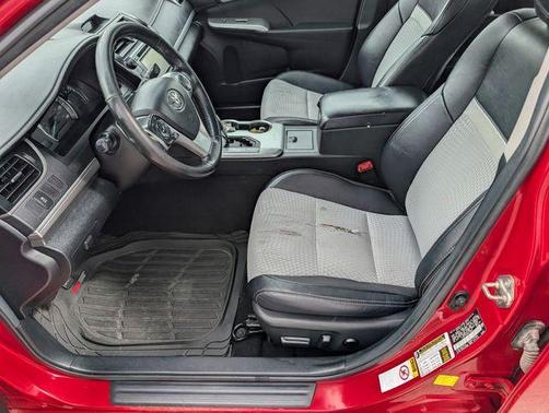 Barcelona Red Metallic 2014 Toyota Camry SE