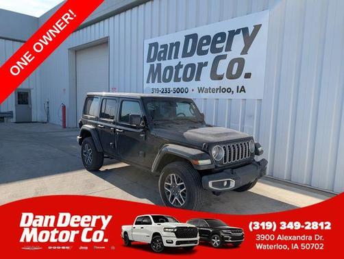 Black Clearcoat 2025 Jeep Wrangler Sahara