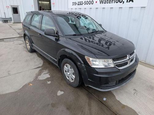 Brilliant Black Crystal Pearlcoat 2012 Dodge Journey SE/AVP