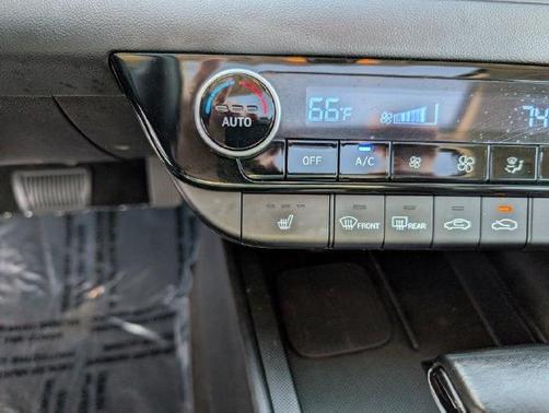 Amazon Gray 2024 Hyundai ELANTRA Limited