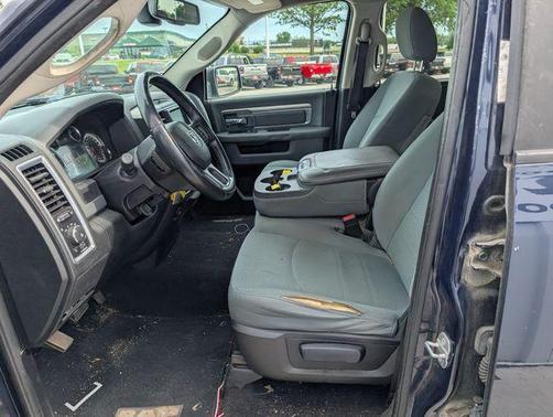 True Blue Pearlcoat 2016 RAM 1500 SLT