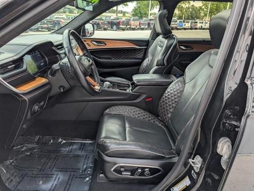 2021 Jeep Grand Cherokee L Summit
