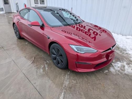 2023 Tesla Model S Standard Range