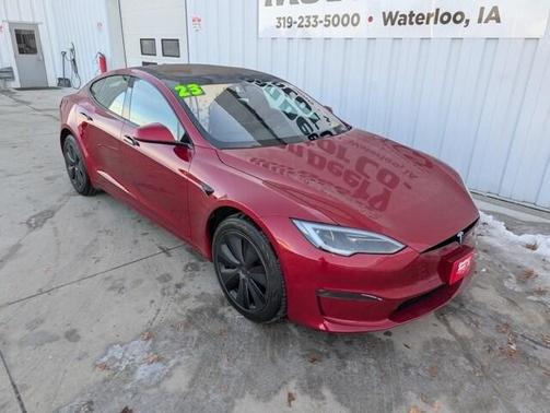 2023 Tesla Model S Standard Range