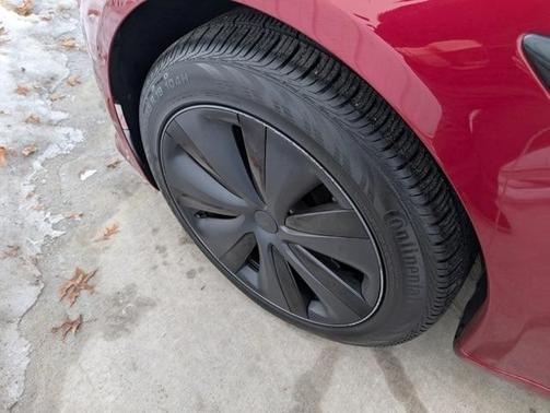 2023 Tesla Model S Standard Range