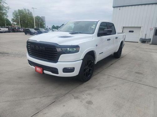 Bright White Clearcoat 2026 RAM 1500 Laramie
