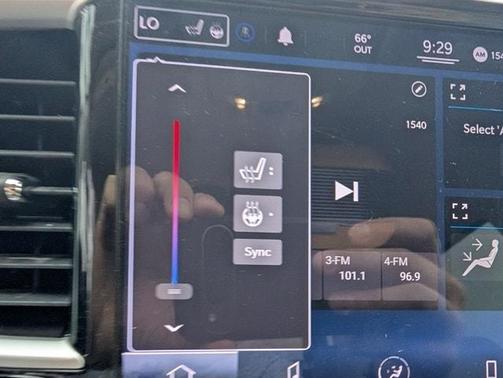 2021 Chrysler Pacifica Touring-L