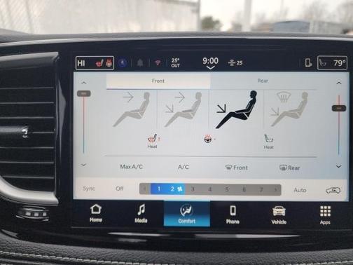 2026 Chrysler Pacifica Select