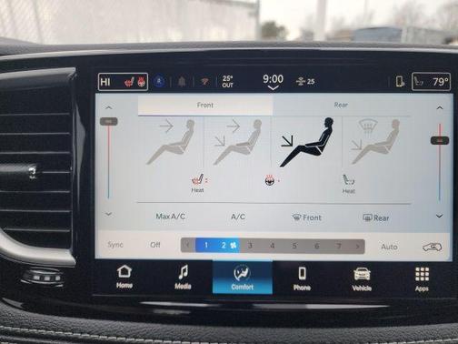 2026 Chrysler Pacifica Select