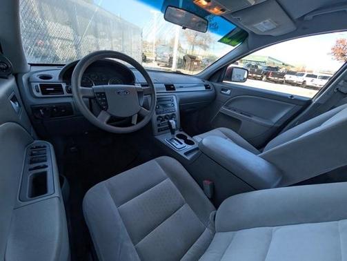 2005 Ford Five Hundred SE