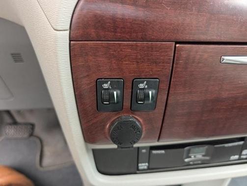 2011 Toyota Sienna XLE