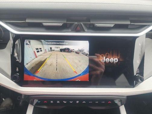 2026 Jeep Cherokee LAREDO/LIMITED