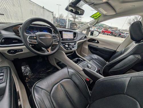 2024 Chrysler Pacifica Limited