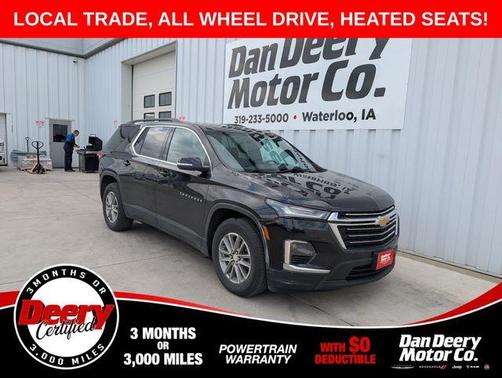 Mosaic Black Metallic 2023 Chevrolet Traverse LT Cloth