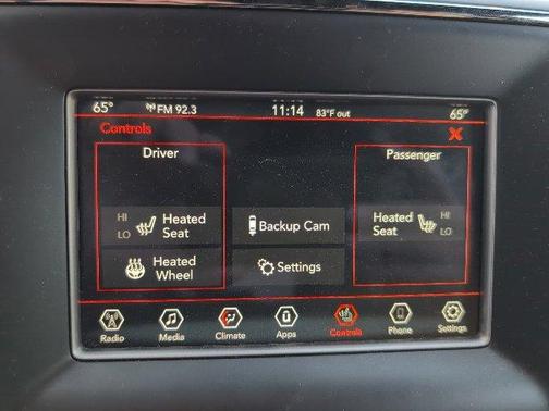 Crystal Metallic 2021 Jeep Grand Cherokee Laredo E