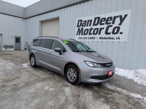2020 Chrysler Voyager LXI