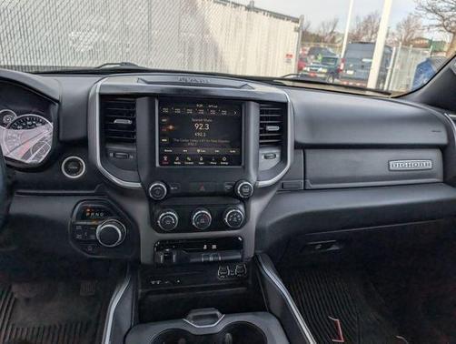 Diamond Black 2019 RAM 1500 Big Horn