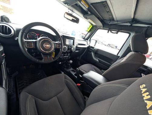 2013 Jeep Wrangler Unlimited Sahara