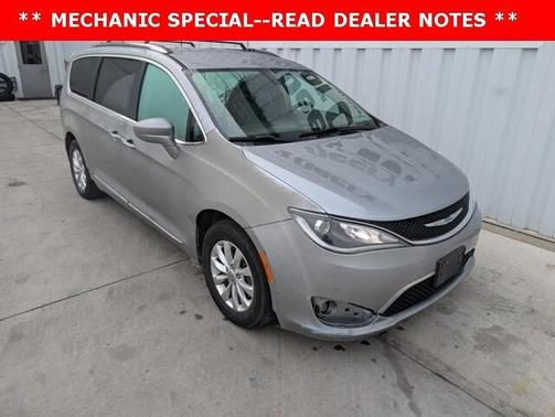 2019 Chrysler Pacifica Touring-L