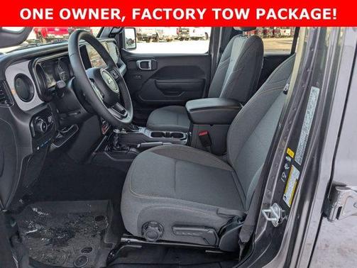 2025 Jeep Wrangler 4xe Sport