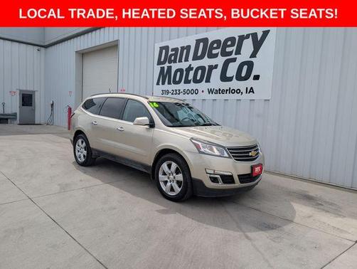 Champagne Silver 2016 Chevrolet Traverse 1LT