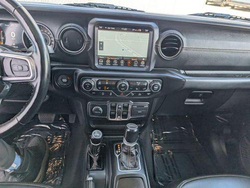 Black Clearcoat 2021 Jeep Gladiator Overland