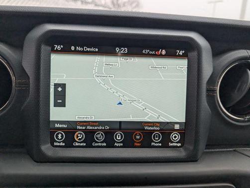 2021 Jeep Gladiator Overland