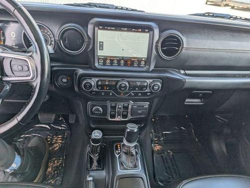 Black Clearcoat 2021 Jeep Gladiator Overland