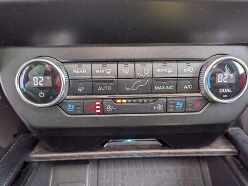 Antimatter Blue Metallic 2021 Ford Expedition Limited