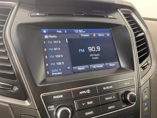 2018 Hyundai SANTA FE SE