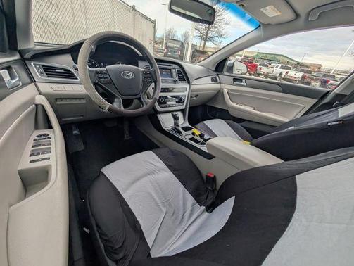 2015 Hyundai SONATA Sport