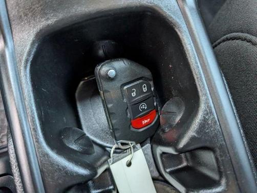 Black Clearcoat 2021 Jeep Gladiator Sport