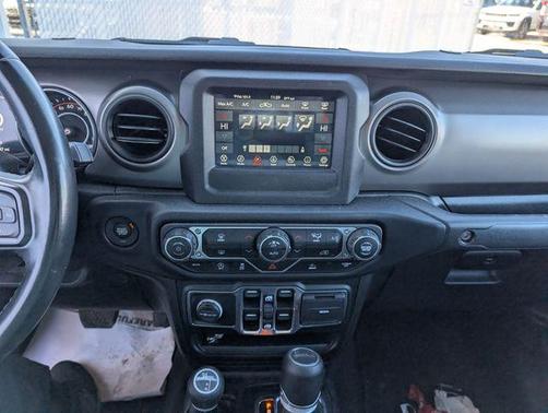 2021 Jeep Gladiator Sport