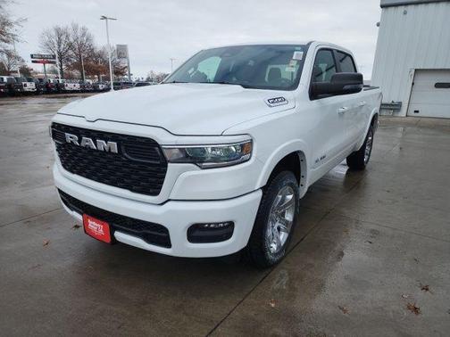 Bright White Clearcoat 2026 RAM 1500 Big Horn