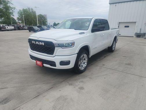 Bright White Clearcoat 2026 RAM 1500 Big Horn