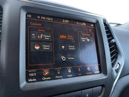 2023 Jeep Cherokee Trailhawk