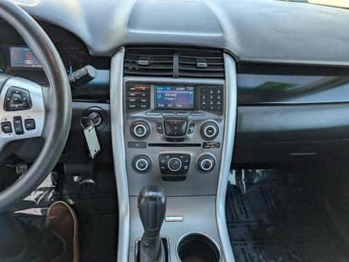 2013 Ford Edge SE