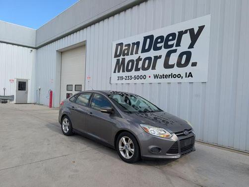 Sterling Gray Metallic 2014 Ford Focus SE