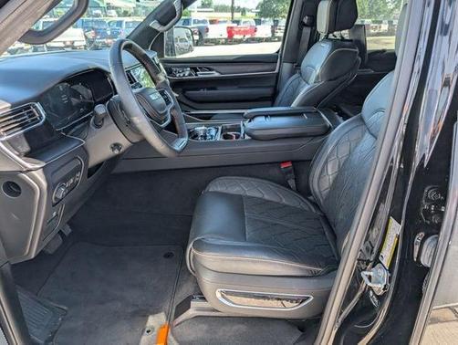 Diamond Black 2025 Jeep Grand Wagoneer L Series III