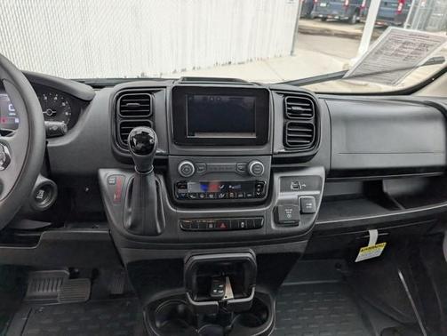 2025 RAM ProMaster 1500 Low Roof
